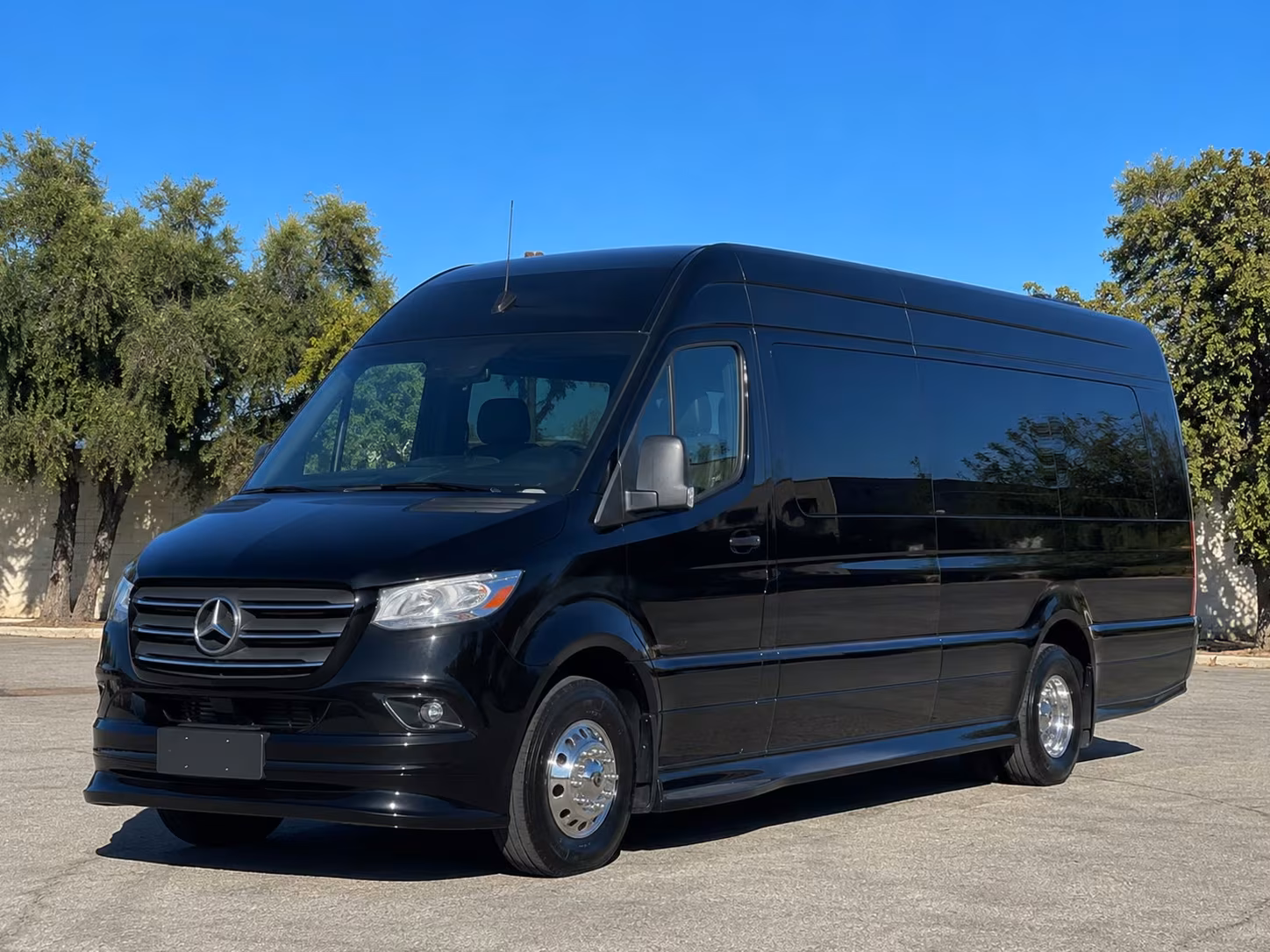 transportation serving pueblo and nearby cities